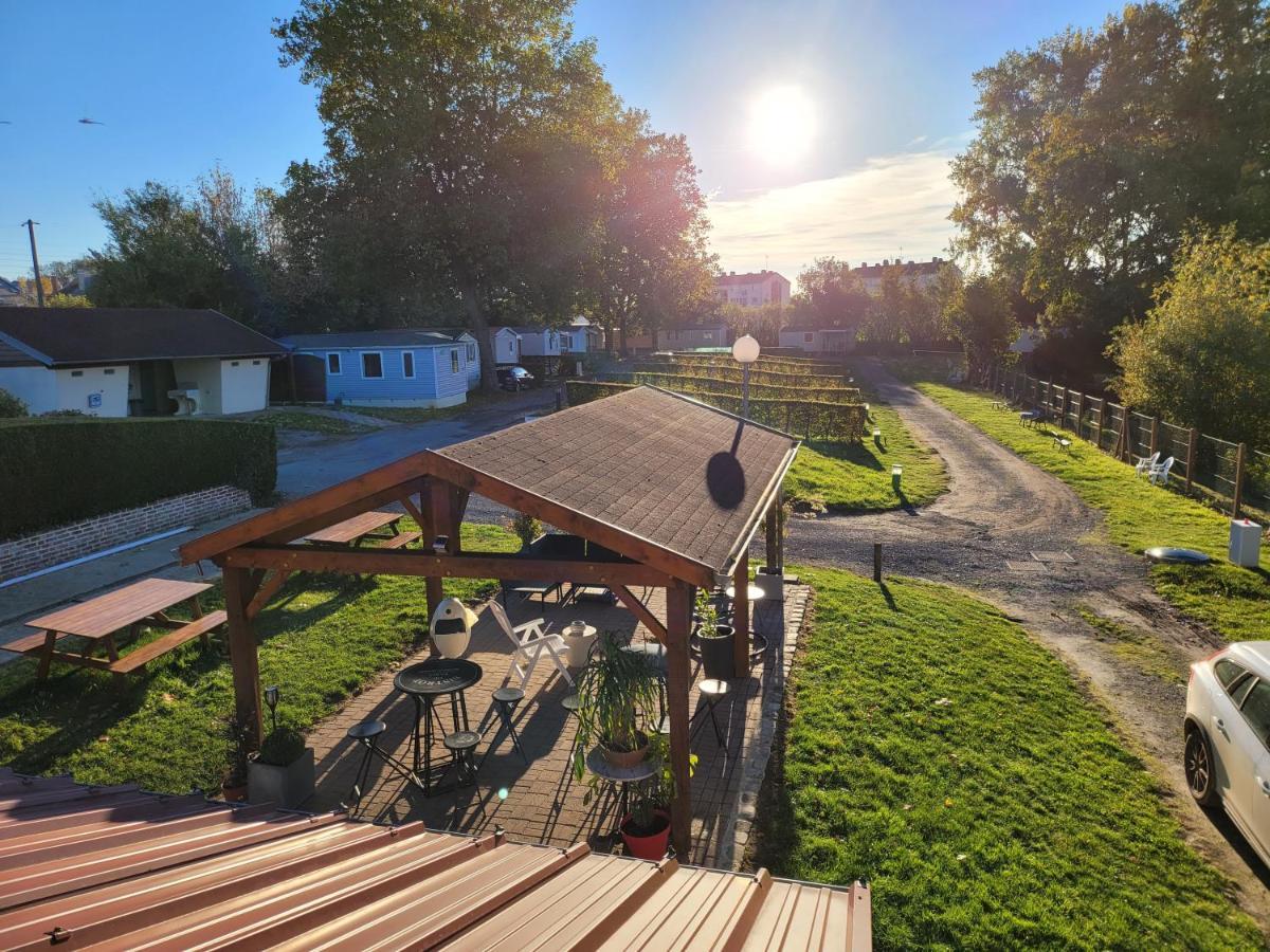 Camping Le Brochet Péronne Dış mekan fotoğraf